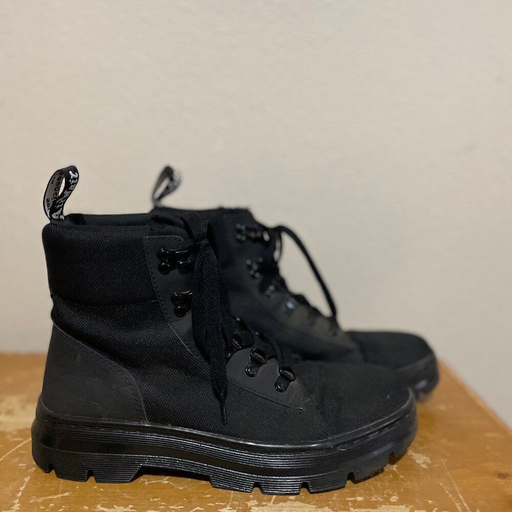 Dr. Martens Combs W Black Lace up Combat Boots Women's Sz 9